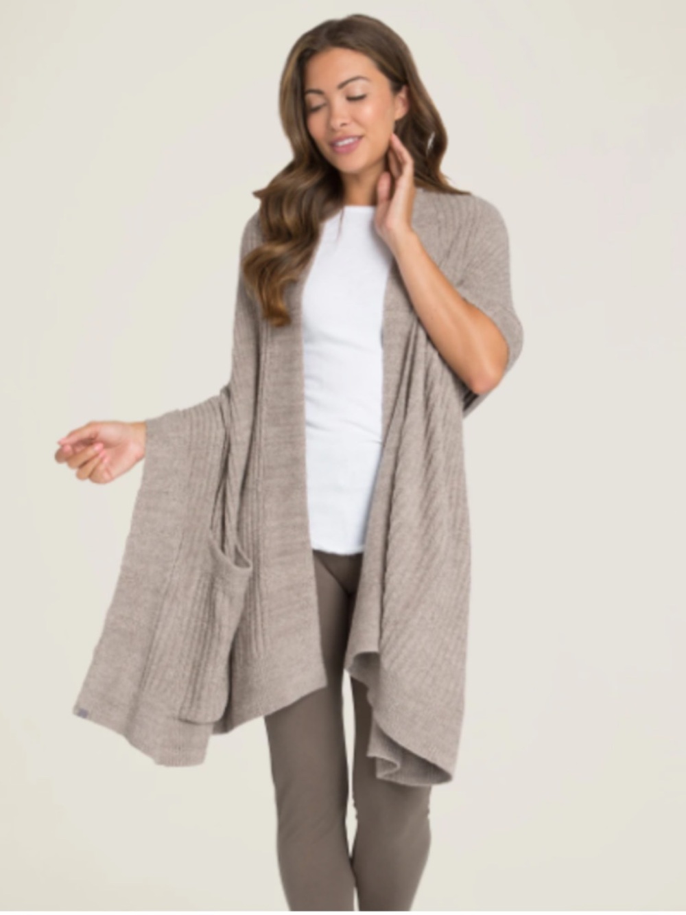 Barefoot Dreams CozyChic Lite Travel Shawl Wrap One Size Cream Pockets Cardigan
